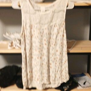 Flower print tank top with lace
